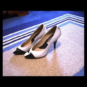 Jazz Vintage Black & White Heels